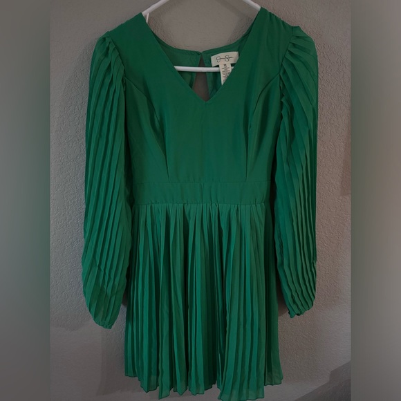 Jessica Simpson long sleeve mini dress pleated green size medium - Picture 2 of 8